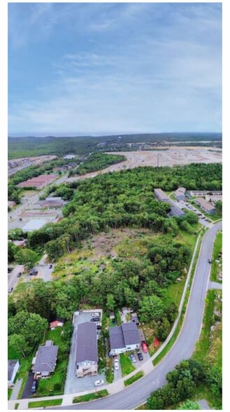2 Greystone Dr, Halifax, NS for sale - Building Photo - Image 2 of 13