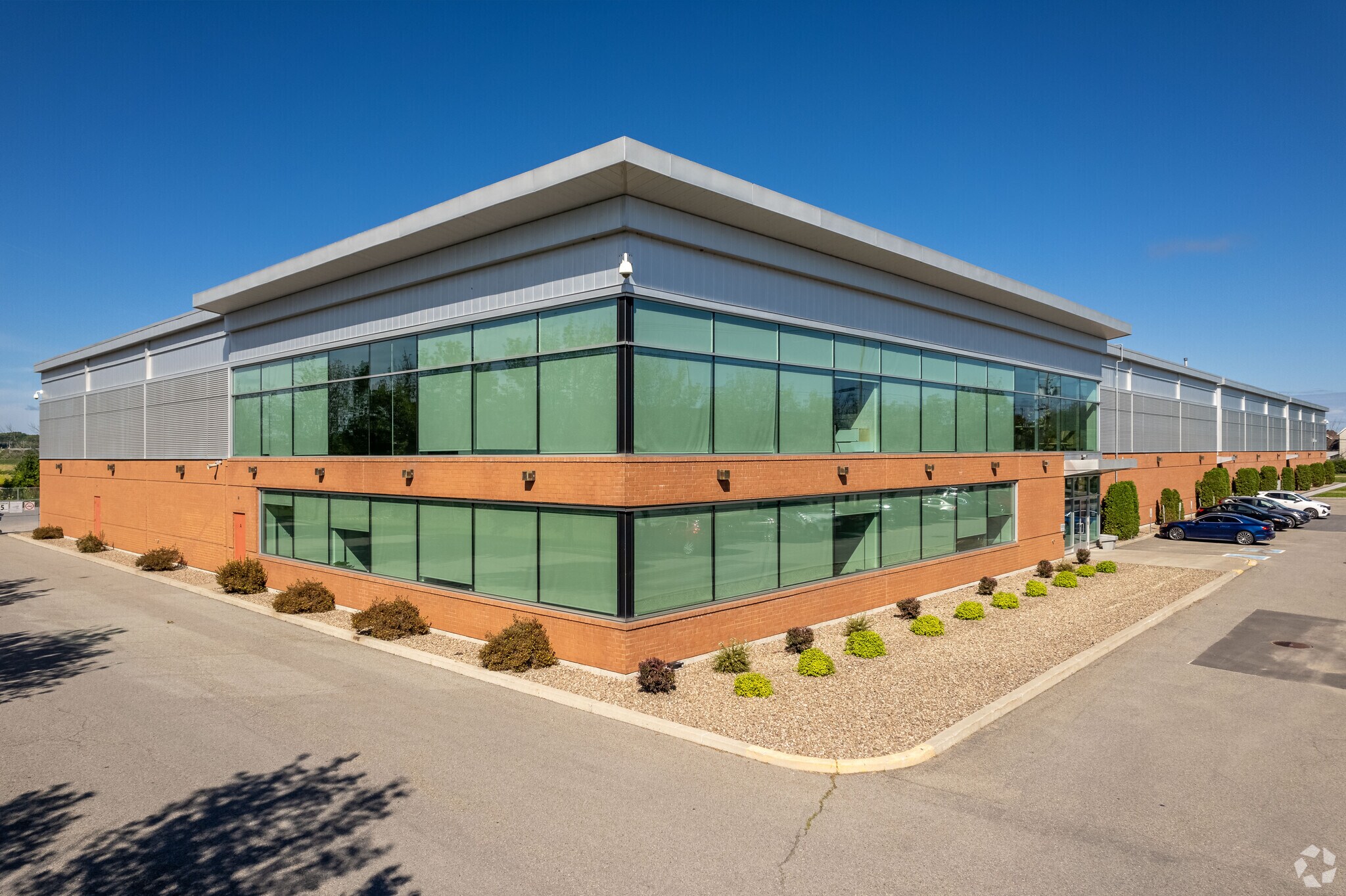 4000 Rue F.-X.-Tessier, Vaudreuil-dorion, QC for sale Primary Photo- Image 1 of 1