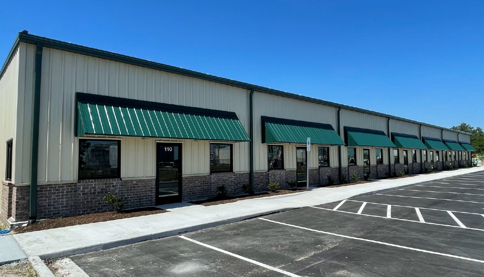 4274 US Highway 421 N, Wilmington, NC for lease - Building Photo - Image 1 of 3