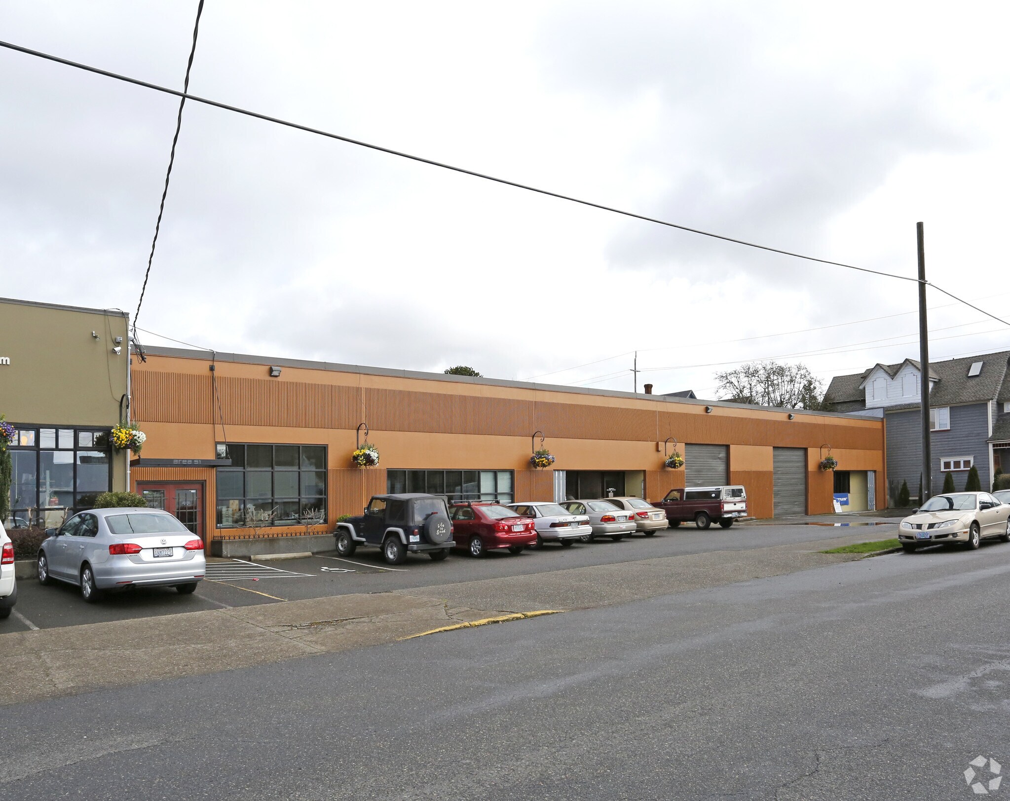 45-57 NE Hancock St, Portland, OR for lease Primary Photo- Image 1 of 59