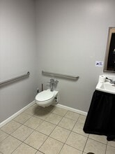 10 IBM Rd, Poughkeepsie, NY for lease Interior Photo- Image 2 of 10