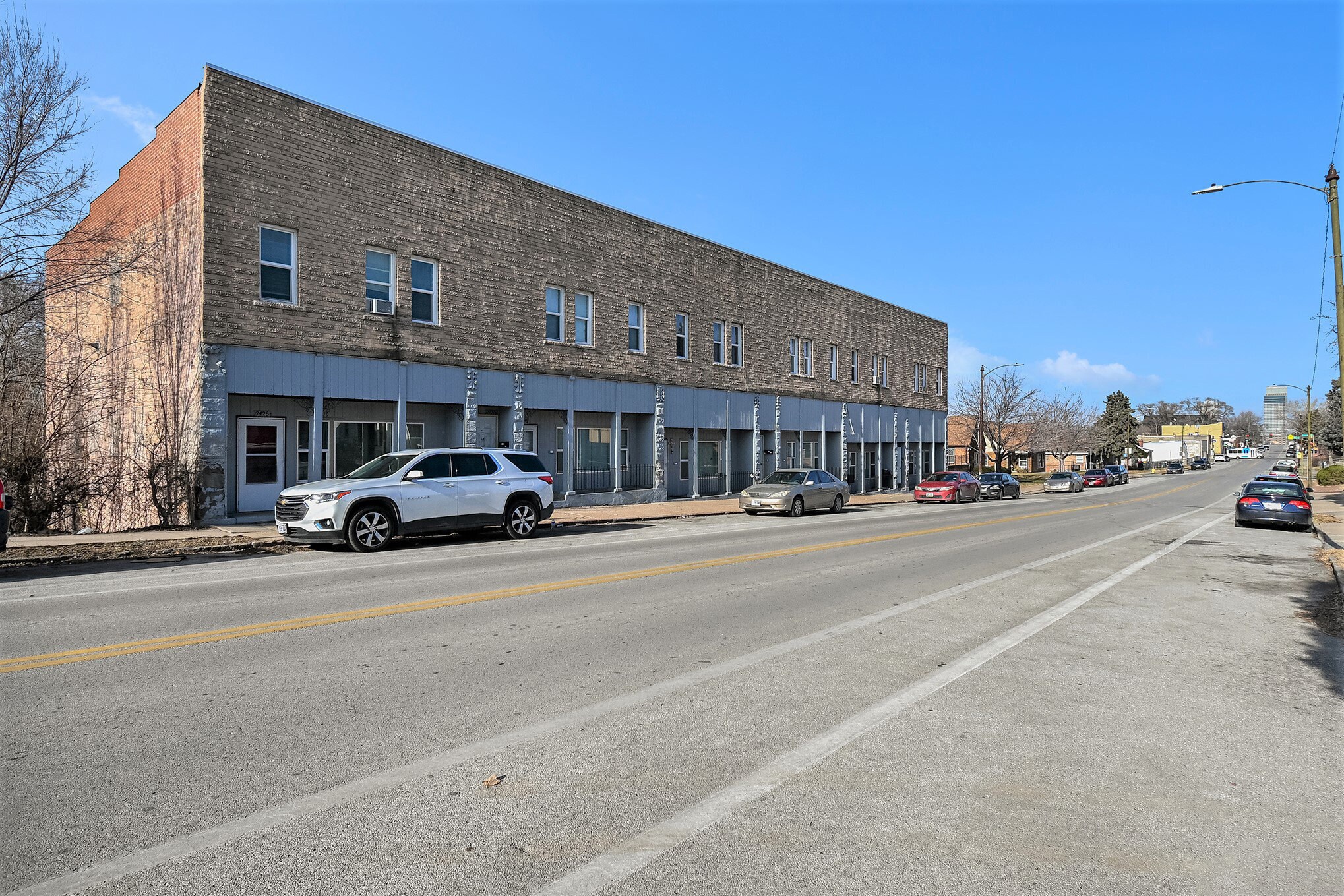 2416 S 16th St, Omaha, NE à vendre Photo principale- Image 1 de 47