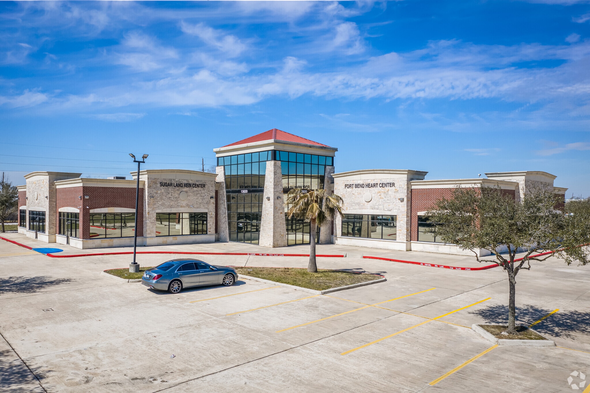 13020 Dairy Ashford Rd, Sugar Land, TX for lease Primary Photo- Image 1 of 19