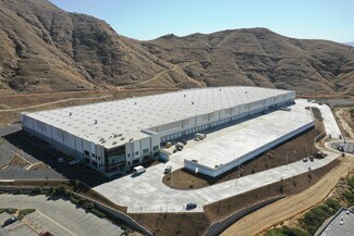 Plus de détails pour 750 Marlborough Ave, Riverside, CA - Industriel à louer
