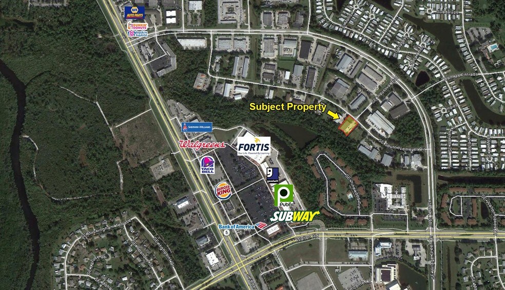 1689-1698 SE South Niemeyer Cir, Port Saint Lucie, FL à vendre - Photo du bâtiment - Image 3 de 10