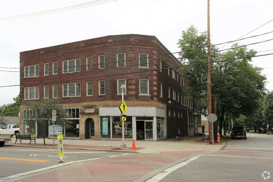 12635 Larchmere Blvd, Cleveland, OH for lease - Building Photo - Image 1 of 2