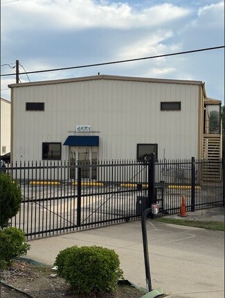 Plus de détails pour 4551 Glenn Curtiss Dr, Addison, TX - Local d'activités à louer
