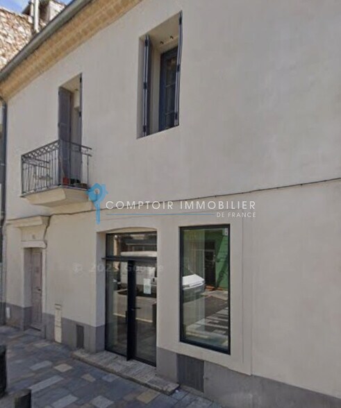 Retail in Nimes for lease - Building Photo - Image 3 of 3