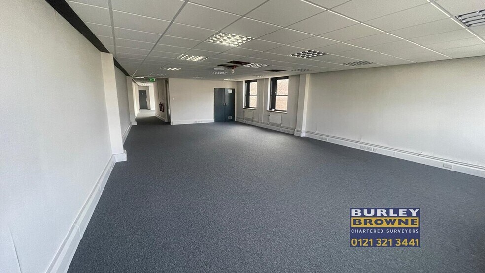 70 High St, Birmingham à louer - Photo du bâtiment - Image 2 de 15