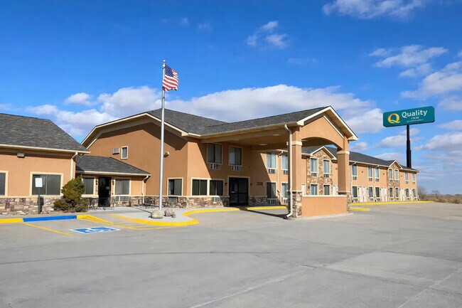 Plus de détails pour 3815 S Lincoln Ave, York, NE - Services hôteliers à vendre