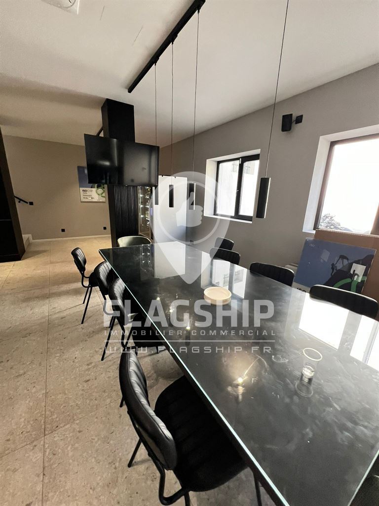 Office in Choisy-le-Roi for sale Interior Photo- Image 1 of 8