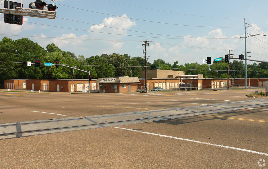 5850 N State St, Jackson, MS for sale - Primary Photo - Image 1 of 1