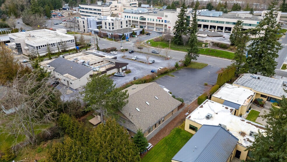 3010 Squalicum Pky, Bellingham, WA à vendre - Photo du bâtiment - Image 3 de 34