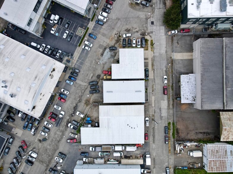 3439 16th Ave W, Seattle, WA for sale - Building Photo - Image 3 of 7