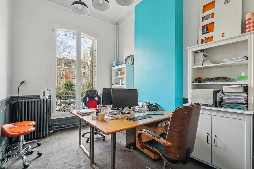 Espace de cotravail dans Paris à louer - Photo du bâtiment - Image 2 de 14