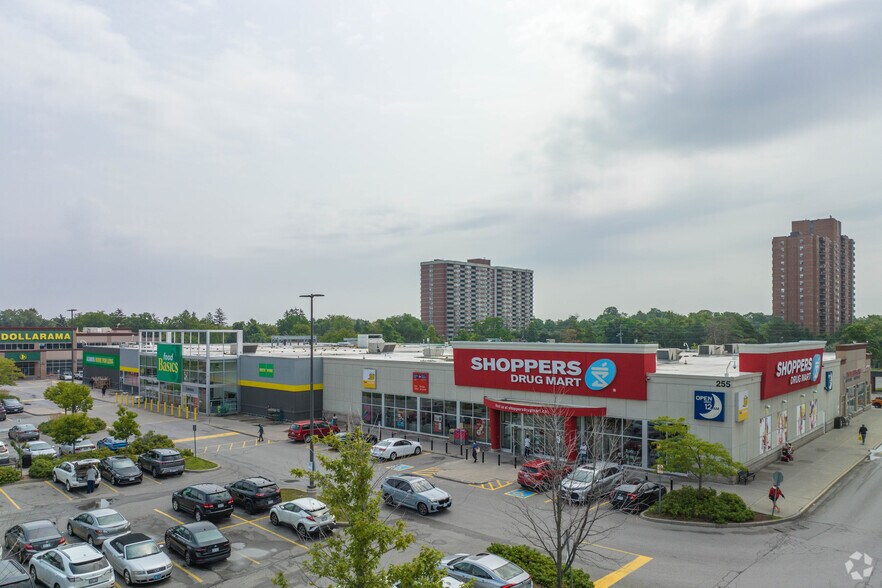 255 Morningside Ave, Toronto, ON à louer - Photo du bâtiment - Image 3 de 6