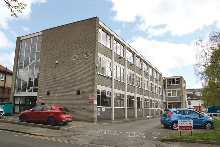 20 Woodland Rd, Darlington for lease - Building Photo - Image 3 of 4