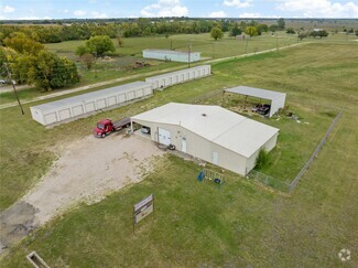 Plus de détails pour 6240 Airport Rd, Paris, TX - Vente au détail à vendre