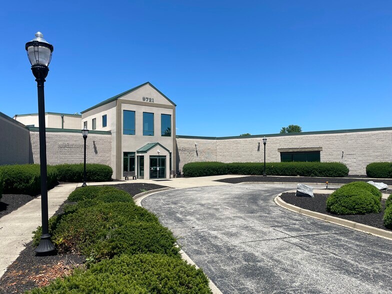9721 Ormsby Station Rd, Louisville, KY à vendre - Photo du bâtiment - Image 1 de 5