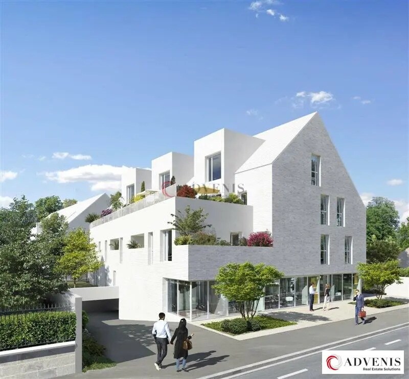 Retail in Mérignac for lease Building Photo- Image 1 of 8