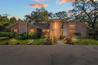 Plus de détails pour 2501 E Diana St, Tampa, FL - Bureau à vendre