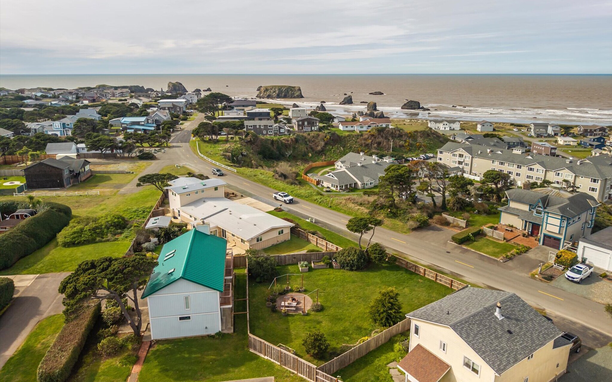 Ocean Dr SW, Bandon, OR à vendre Photo principale- Image 1 de 22