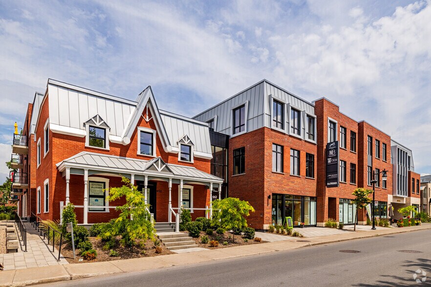 662 Av Victoria, St-Lambert, QC à louer - Photo du bâtiment - Image 1 de 8