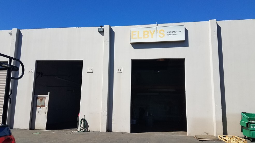 6886-6894 Village Pky, Dublin, CA à louer - Photo du bâtiment - Image 3 de 15