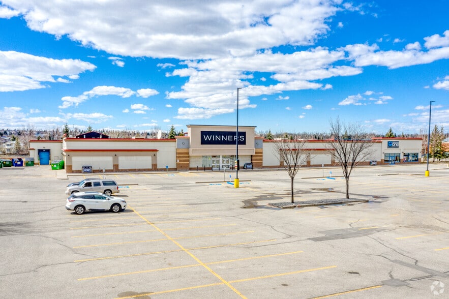 85 Shawville Blvd SE, Calgary, AB for lease - Primary Photo - Image 2 of 34