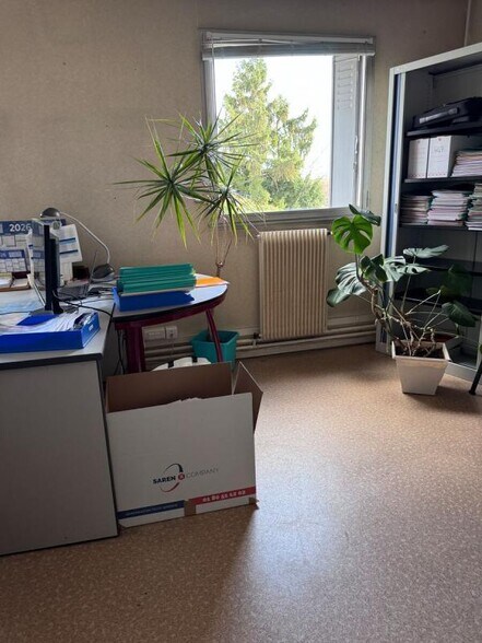 Bureau dans Créteil à vendre - Photo intérieure - Image 2 de 6