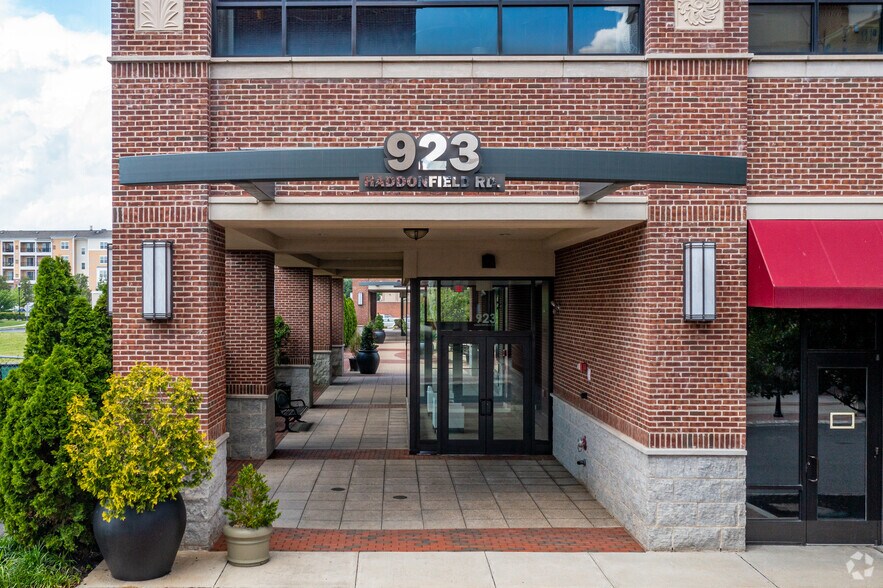 923 Haddonfield Rd, Cherry Hill, NJ à louer - Photo du bâtiment - Image 3 de 10