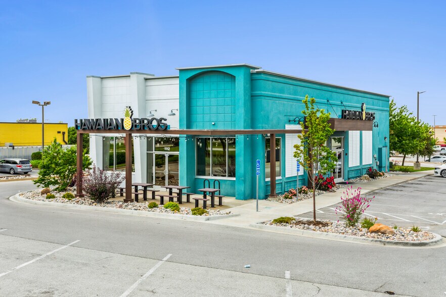 1112 E North Ave, Belton, MO à vendre - Photo principale - Image 2 de 8