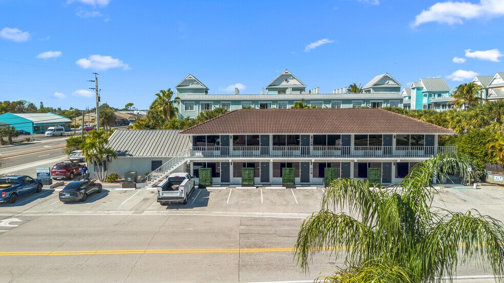 4330 Bonita Beach Rd, Bonita Springs, FL à vendre - Photo du bâtiment - Image 2 de 42