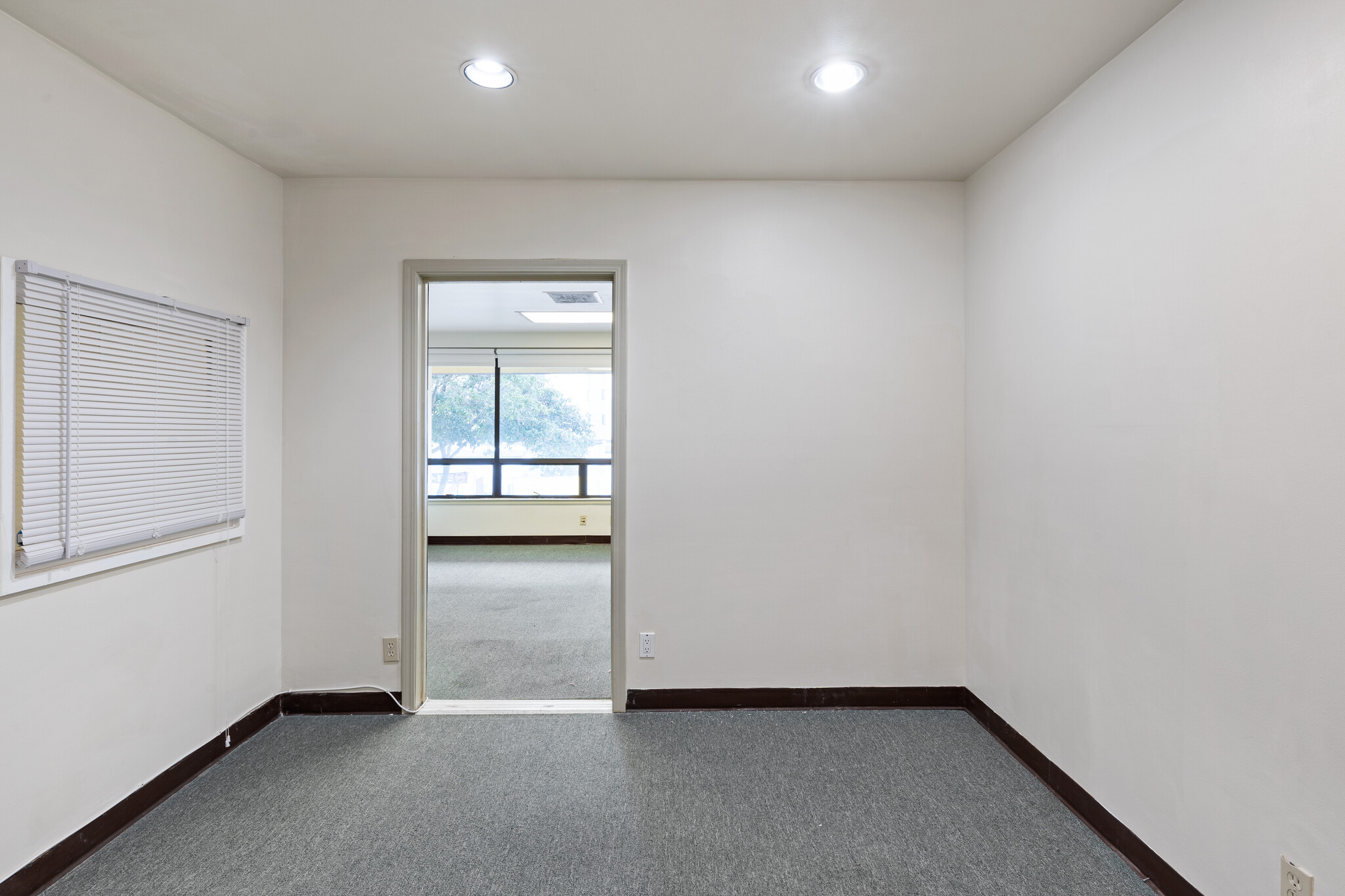 44 Gough St, San Francisco, CA for lease Interior Photo- Image 1 of 2