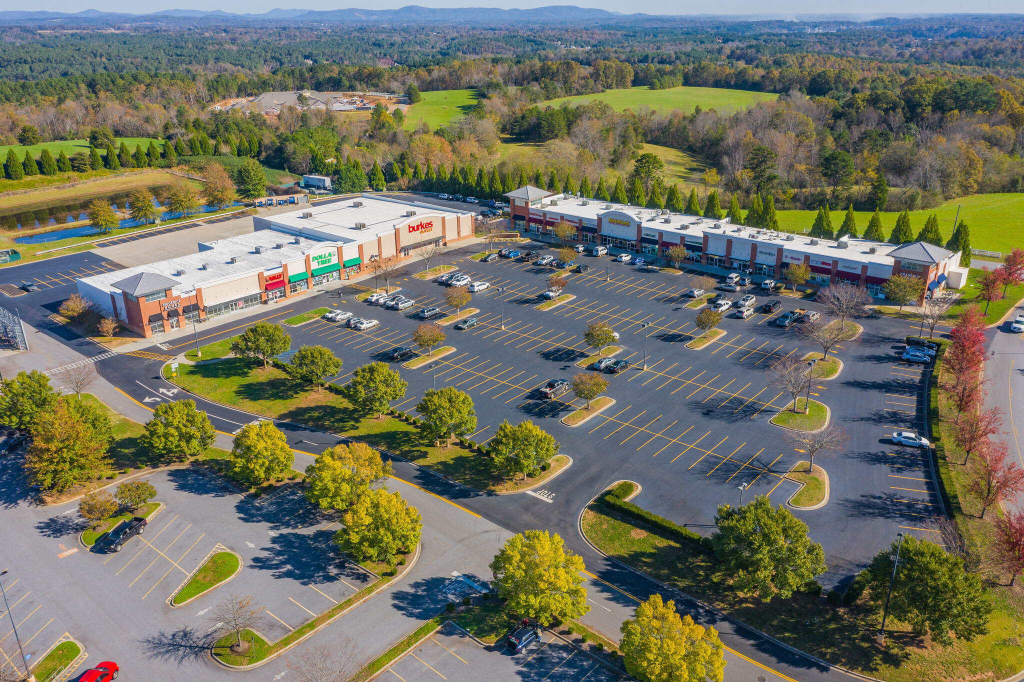 4780 Hickory Blvd, Granite Falls, NC for lease Building Photo- Image 1 of 8