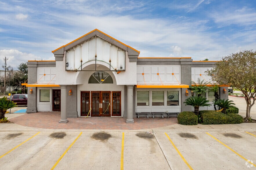 4325 N Cage Blvd, Pharr, TX à vendre - Photo du bâtiment - Image 2 de 7