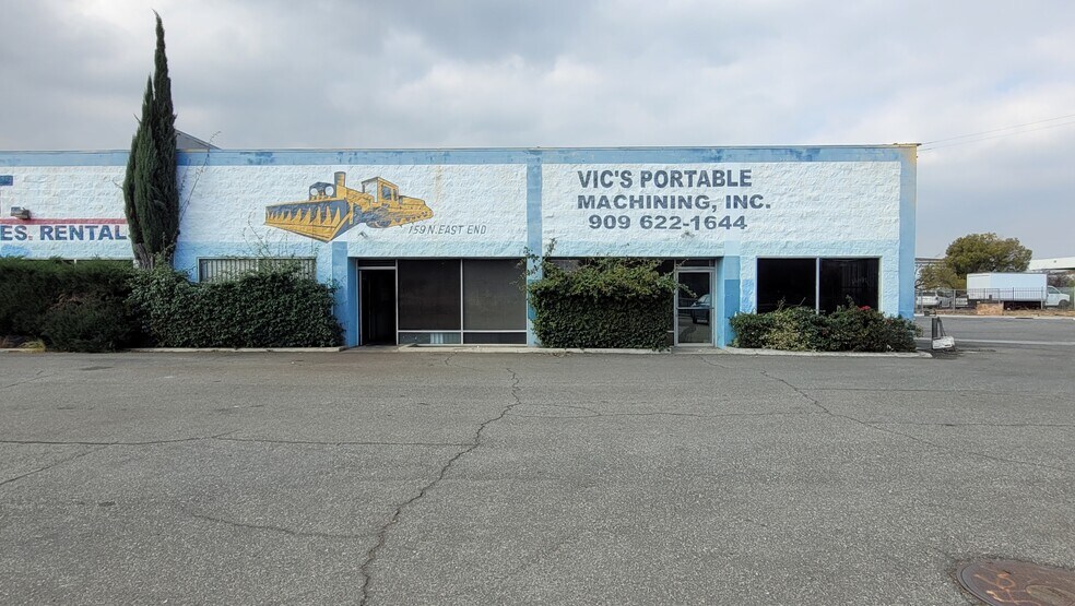 159-161 N East End Ave, Pomona, CA à vendre - Photo du bâtiment - Image 3 de 15