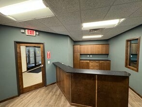 4719 Shelburne St, Bismarck, ND for lease Building Photo- Image 2 of 17