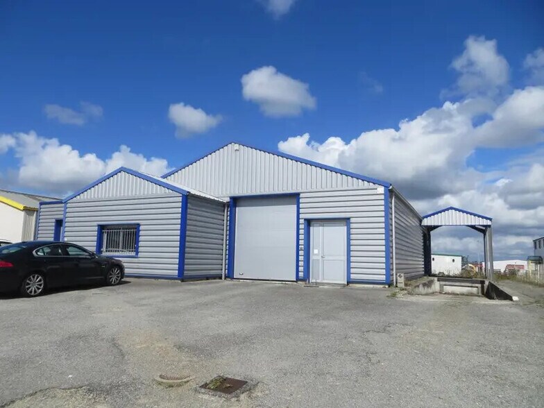 Flex in Saint-Évarzec for lease - Building Photo - Image 1 of 1
