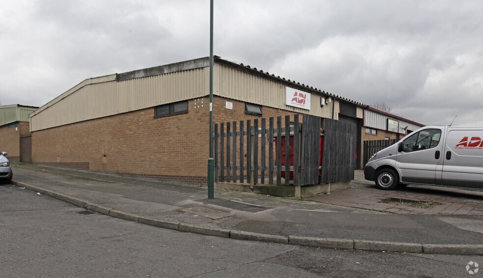 17-19 Salisbury Sq, Nottingham à louer - Photo du bâtiment - Image 1 de 2