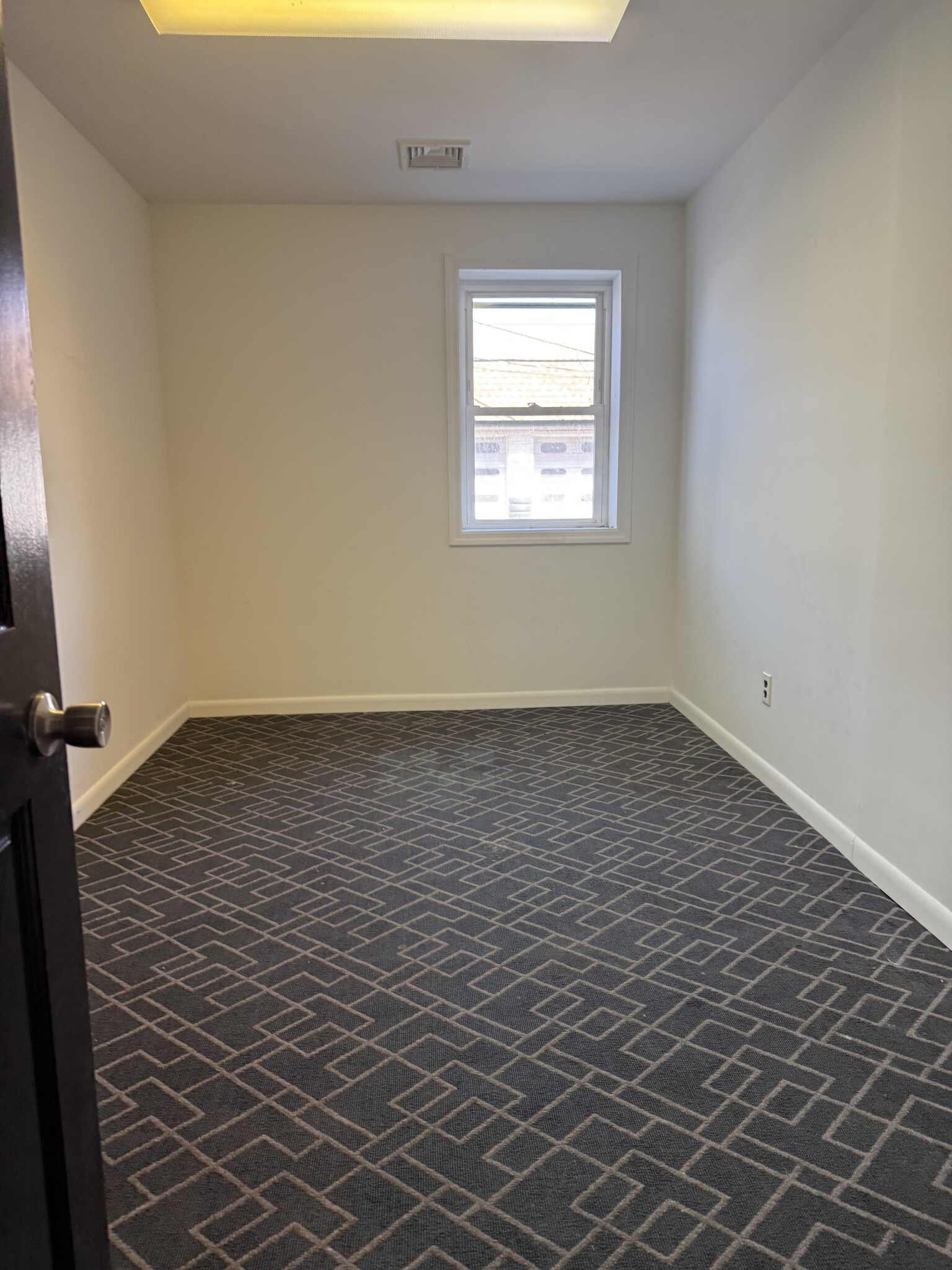 60 S Main St, New City, NY for lease Interior Photo- Image 1 of 2