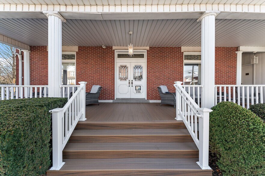 106 Meyers Ave, Meyersdale, PA à vendre - Photo du bâtiment - Image 3 de 45