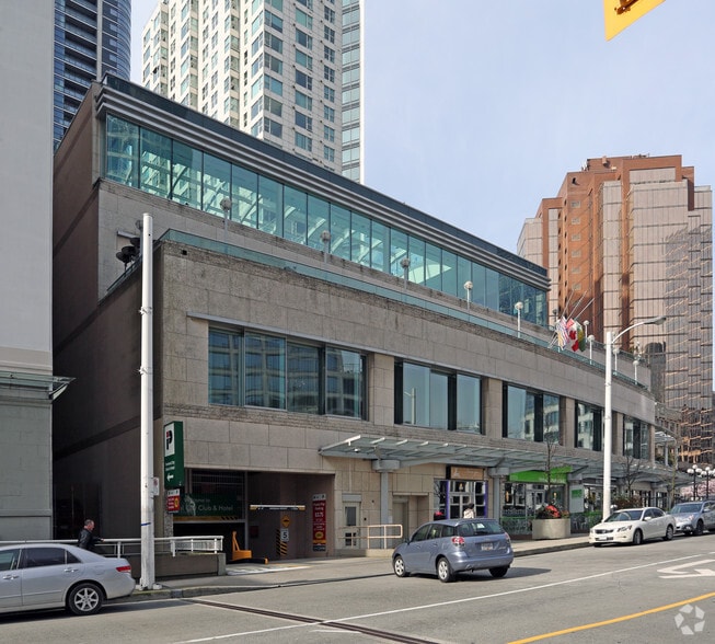 837 Hastings St W, Vancouver, BC for sale - Building Photo - Image 2 of 9