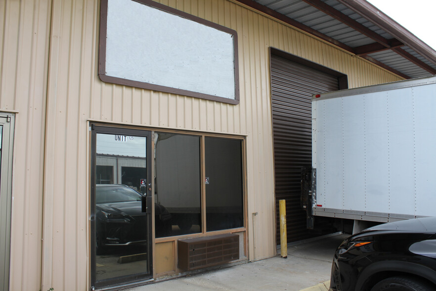 490 North St, Longwood, FL for lease - Building Photo - Image 1 of 12