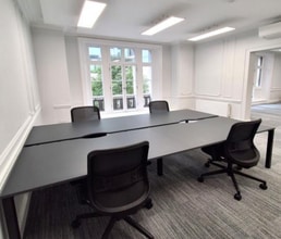 1 Duchess St, Londres à louer Photo intérieure- Image 1 de 2