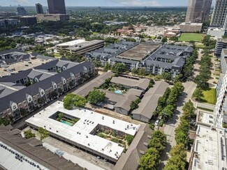More details for 2306 McCue Rd, Houston, TX - Multifamily for Sale