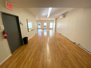 506 5th Ave, Brooklyn, NY à louer Photo intérieure- Image 1 de 2