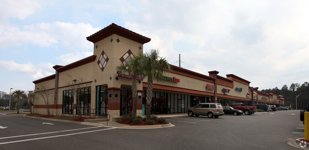 11043 Crystal Springs Rd, Jacksonville, FL à louer - Photo du bâtiment - Image 2 de 10