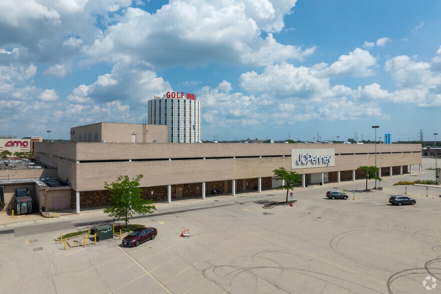 220 Golf Mill Ctr, Niles, IL for sale - Building Photo - Image 3 of 4