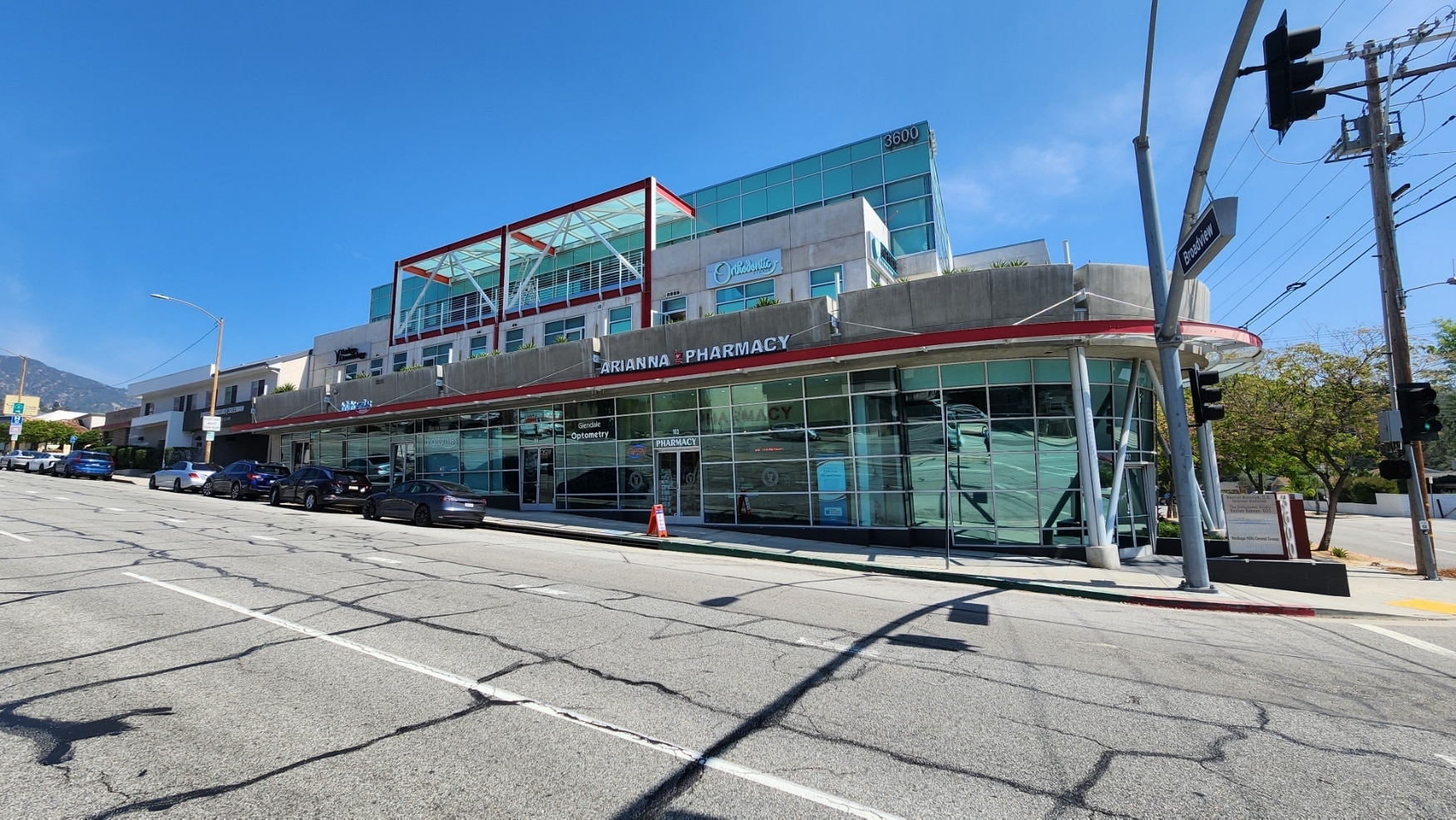 3600 N Verdugo Rd, Glendale, CA for lease Primary Photo- Image 1 of 17